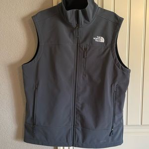 The North Face Men’s Gray Windwall Vest, Size Large